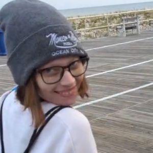 Meet your Posher, Abby